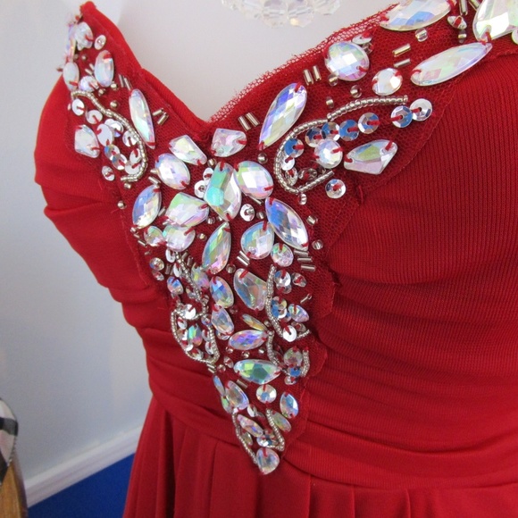 👗Host Pick👗Red Chiffon Strapless Party Dress - Picture 2 of 8